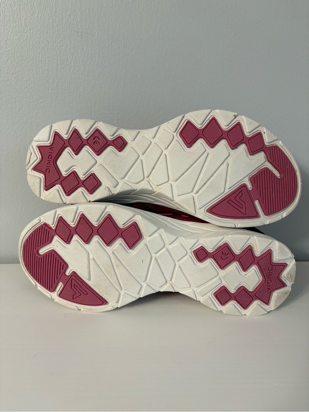 Vionic Brisk Miles Sneakers Shiraz Pink Orthotic Walking Shoe 7 - Picture 5 of 10